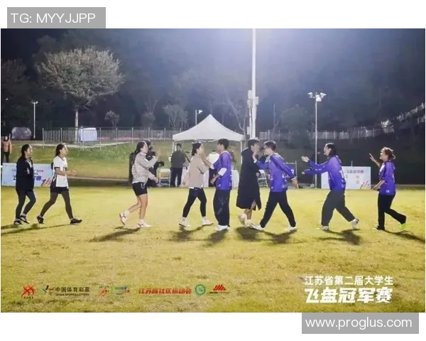 南京飞盘队在攀岩联赛中的技术表现分析与点评